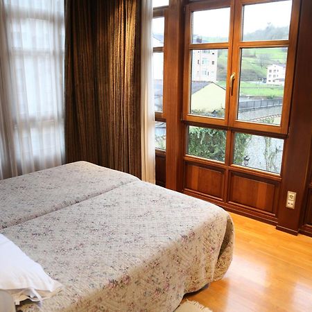 Apartamentos La Pontiga *** Infiesto Esterno foto