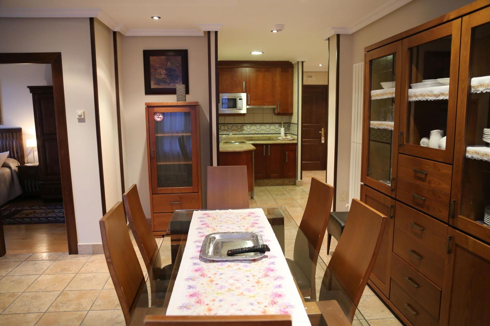 Apartamentos La Pontiga *** Infiesto Camera foto