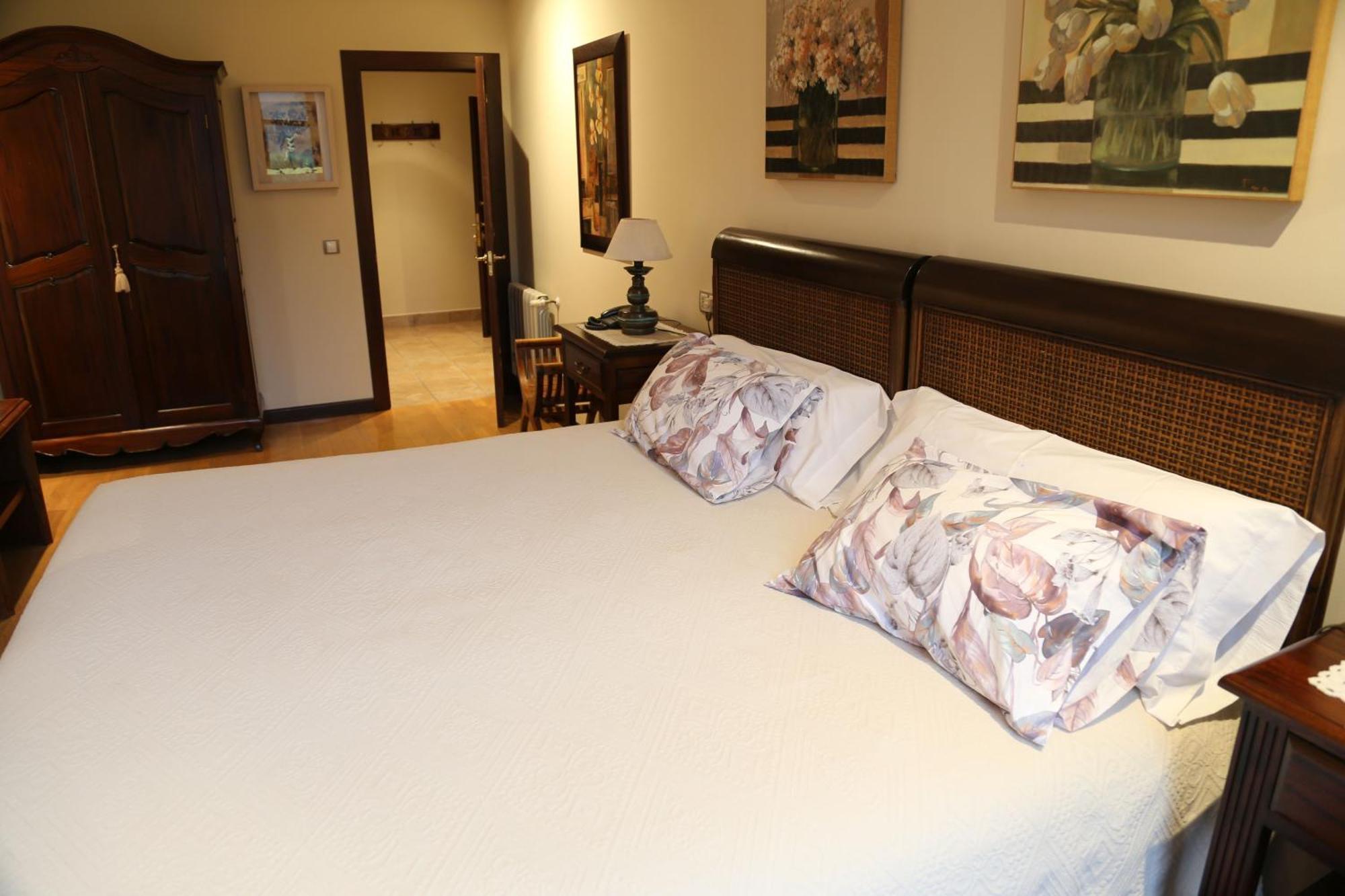 Apartamentos La Pontiga *** Infiesto Camera foto